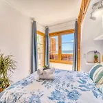 Charming Sea View Apartment In Alcudia