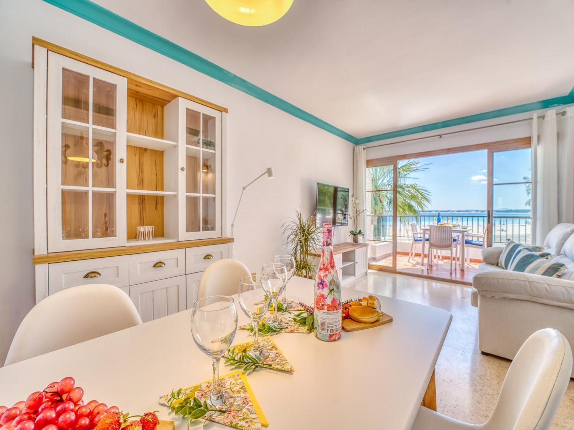 Charming Sea View In *