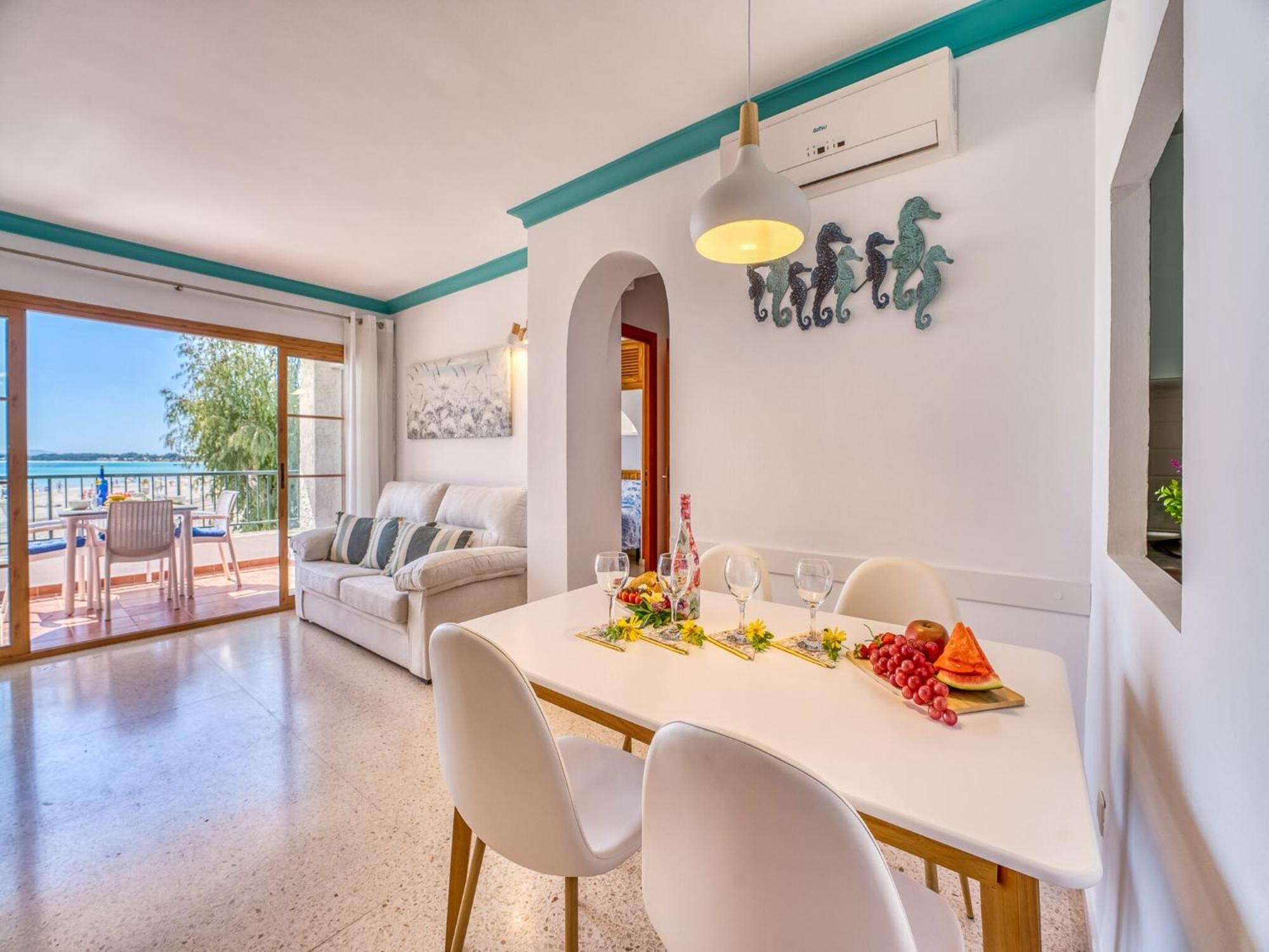 Apartment Charming Sea View In
